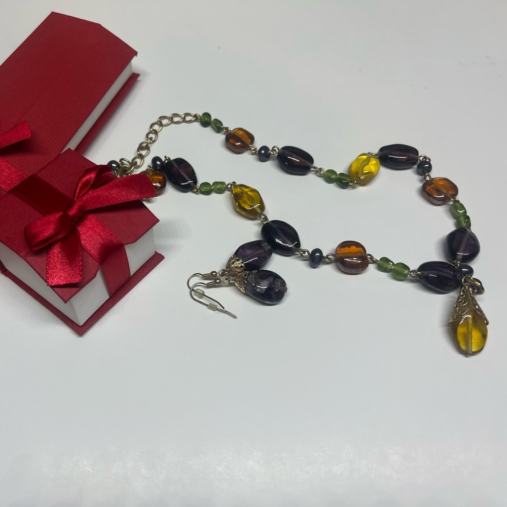 #27 Vintage Statement necklace and earring set